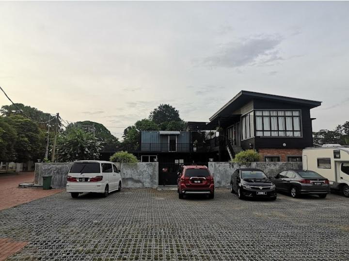 Safar House & Cabin Kuala Kangsar Esterno foto